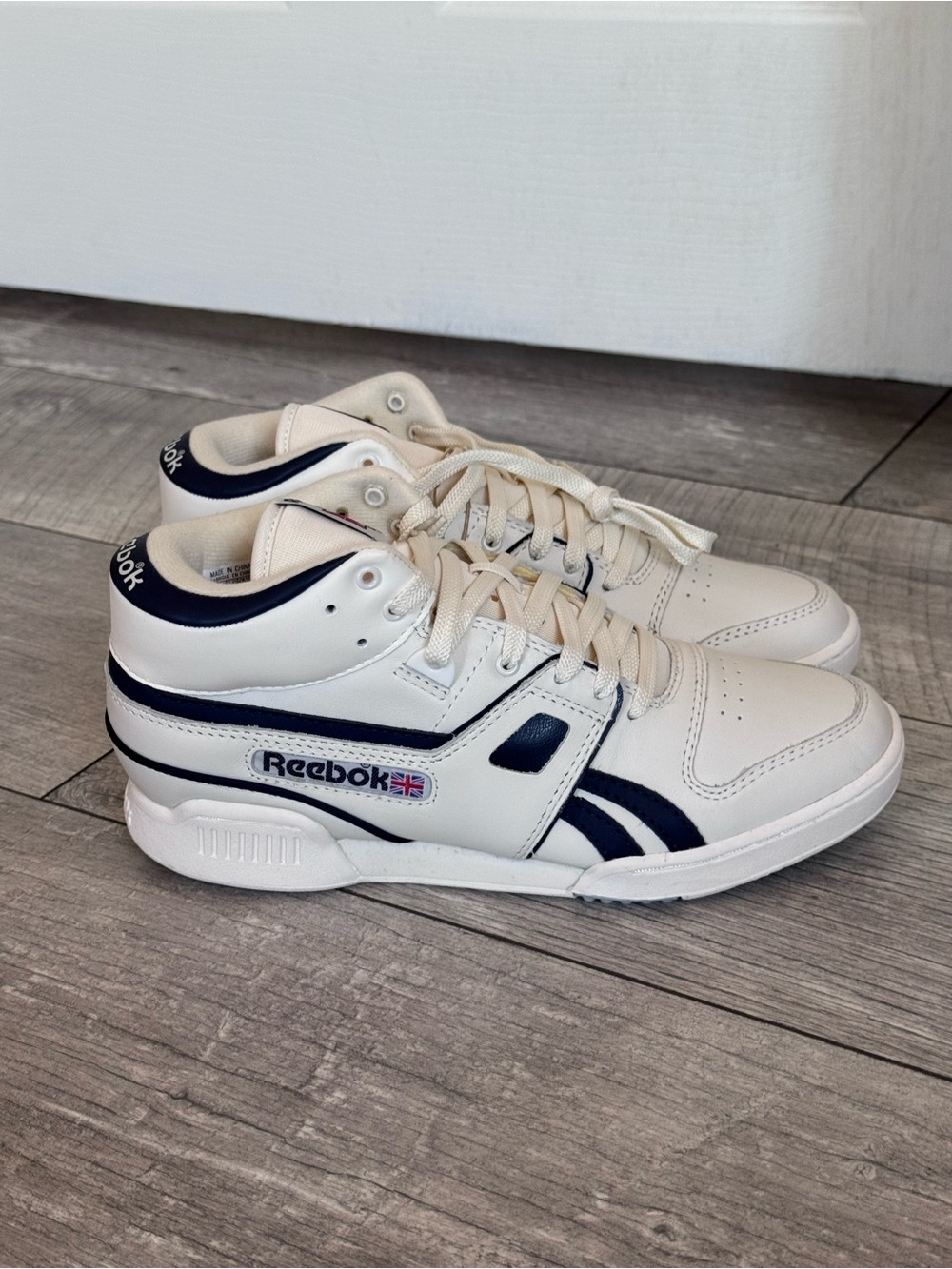 Reebok Workout Pro Mid Unisex Athletic Sneaker